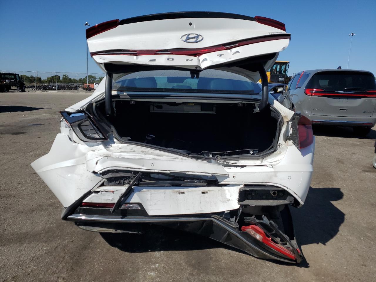 2021 Hyundai Sonata Hybrid VIN: KMHL54JJ2MA021635 Lot: 82174955