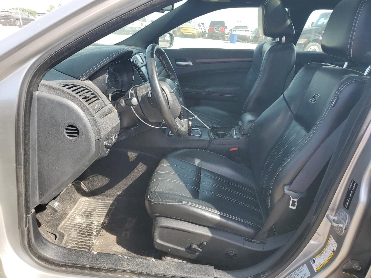 2016 Chrysler 300 S VIN: 2C3CCAGG6GH165834 Lot: 81984075