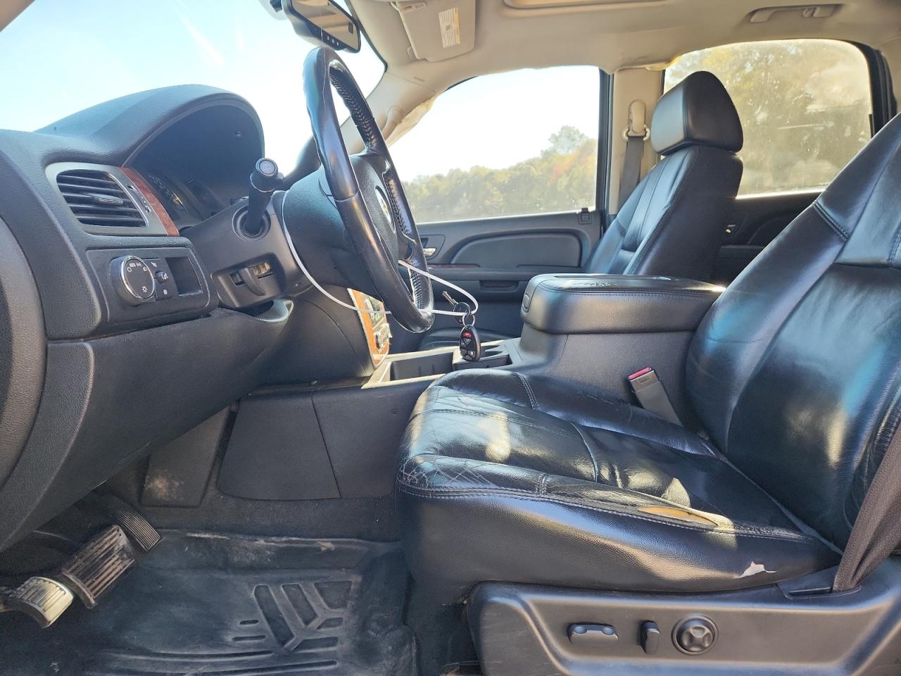 2007 Chevrolet Tahoe C1500 VIN: 1GNFC13J87J111399 Lot: 82441935