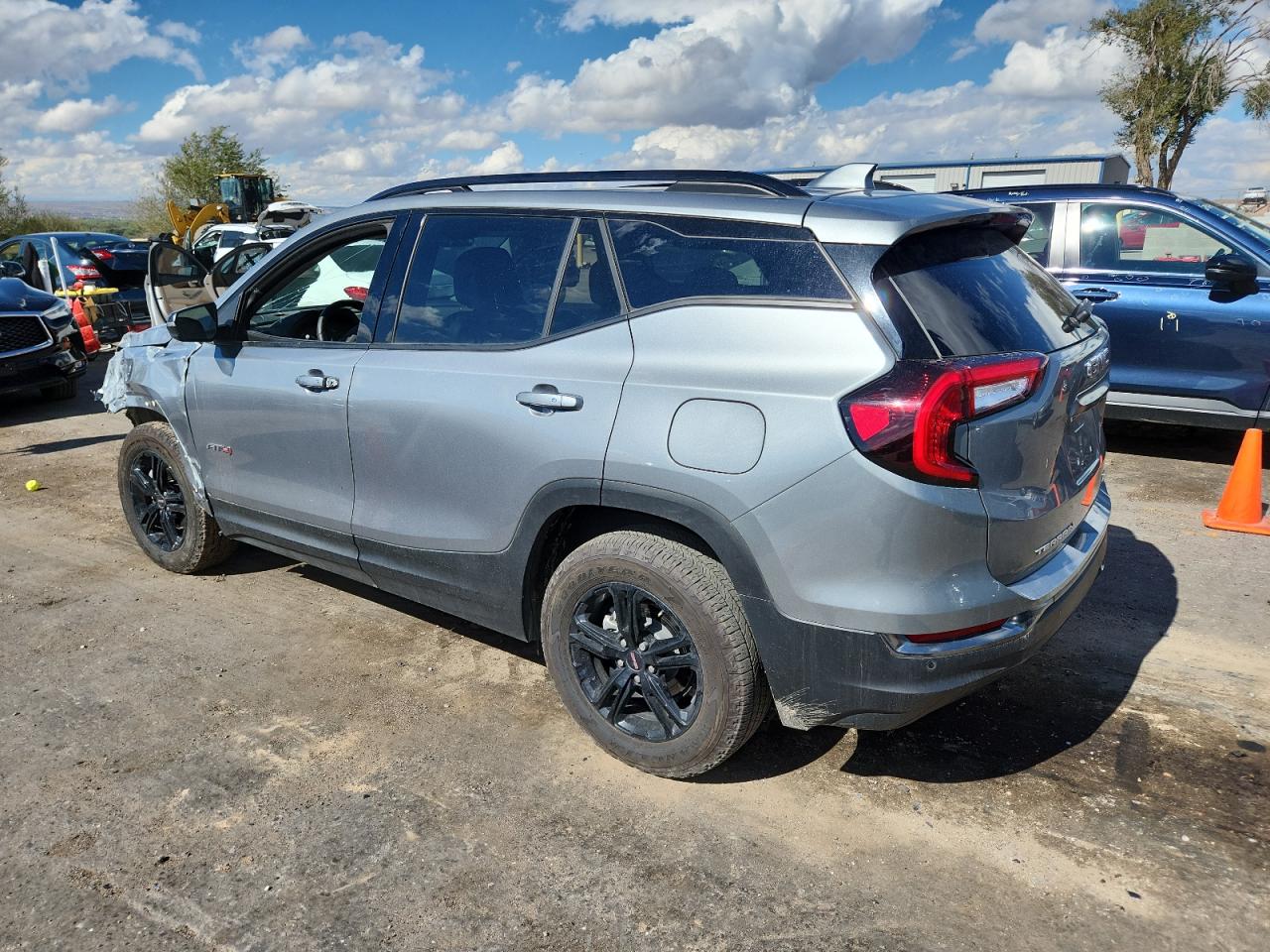 2023 GMC Terrain At4 silver null gas 3GKALYEG0PL151745 photo #3