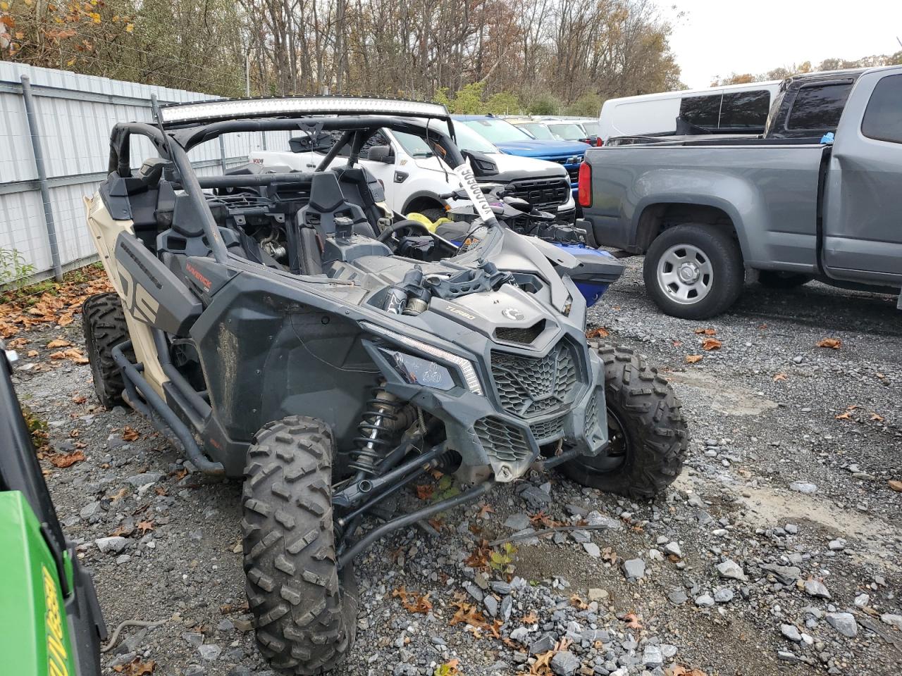 2021 Can-Am Maverick X3 Ds Turbo beige null gas 3JBVGAY45MK000561 photo #1