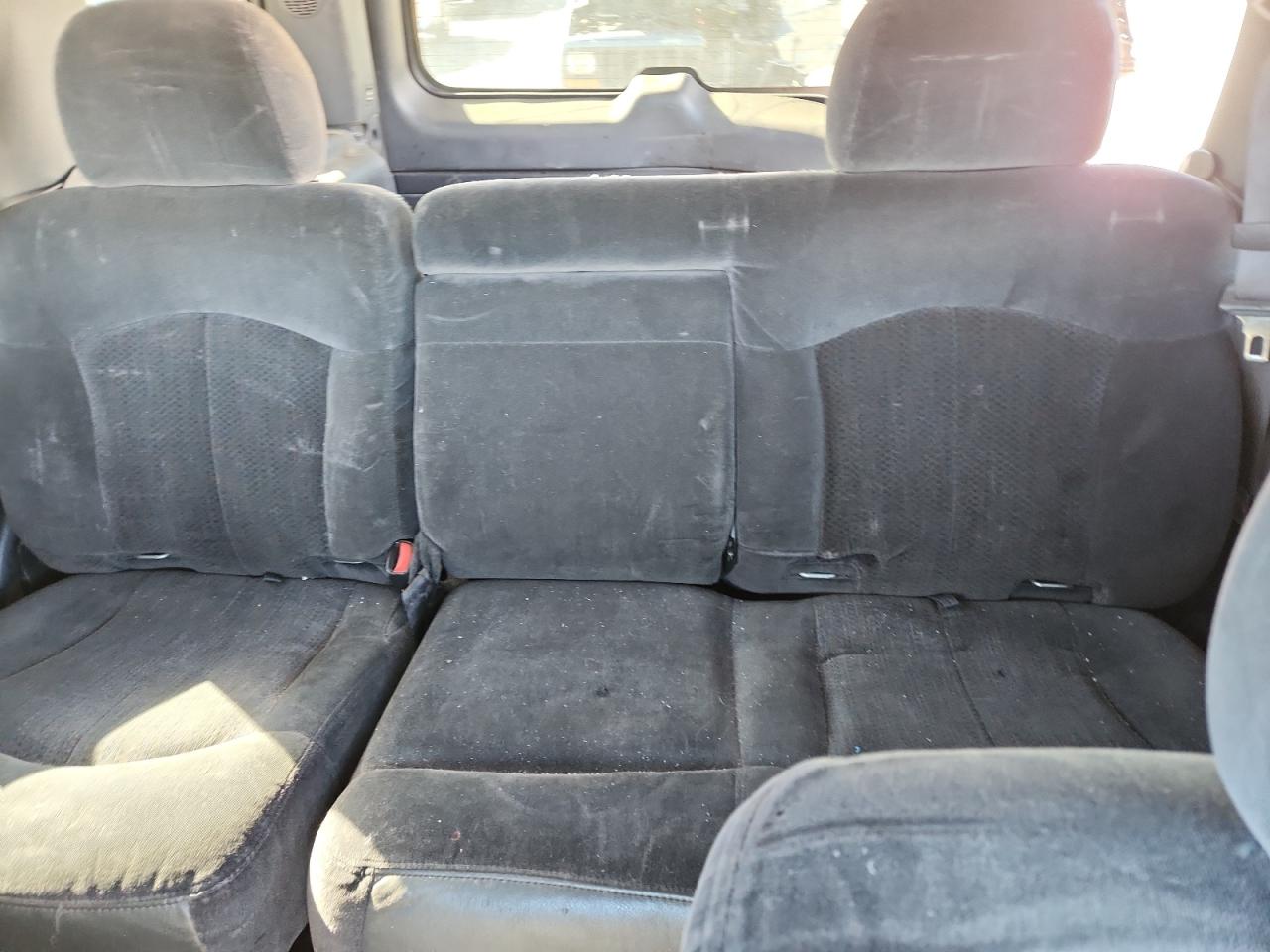 2002 Chevrolet Tahoe K1500 VIN: 1GNEK13V42J322299 Lot: 87406305