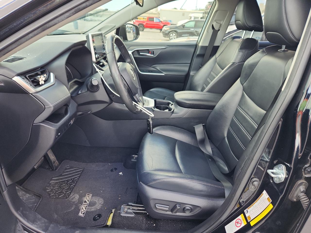 2019 Toyota Rav4 Xle Premium VIN: JTMC1RFV5KD006437 Lot: 85689995