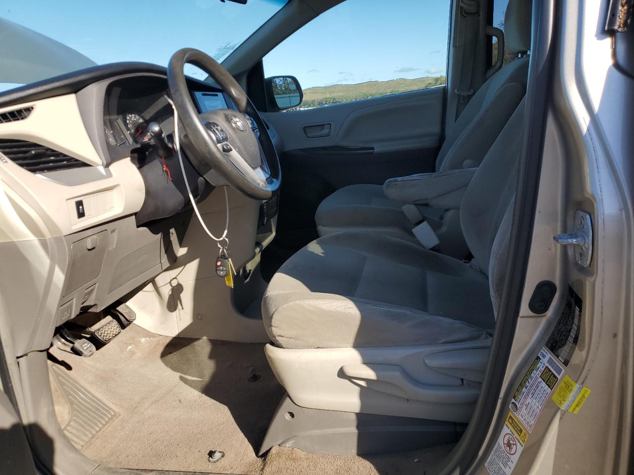 2016 Toyota Sienna VIN: 5TDZK3DC4GS731495 Lot: 85190785