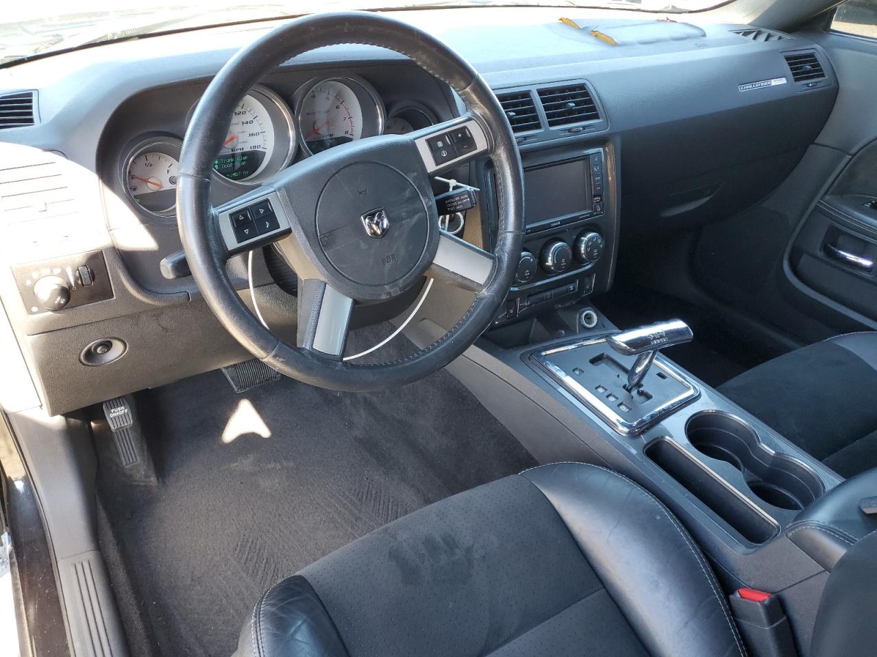 2008 Dodge Challenger Srt-8 VIN: 2B3LJ74W48H300179 Lot: 82474295