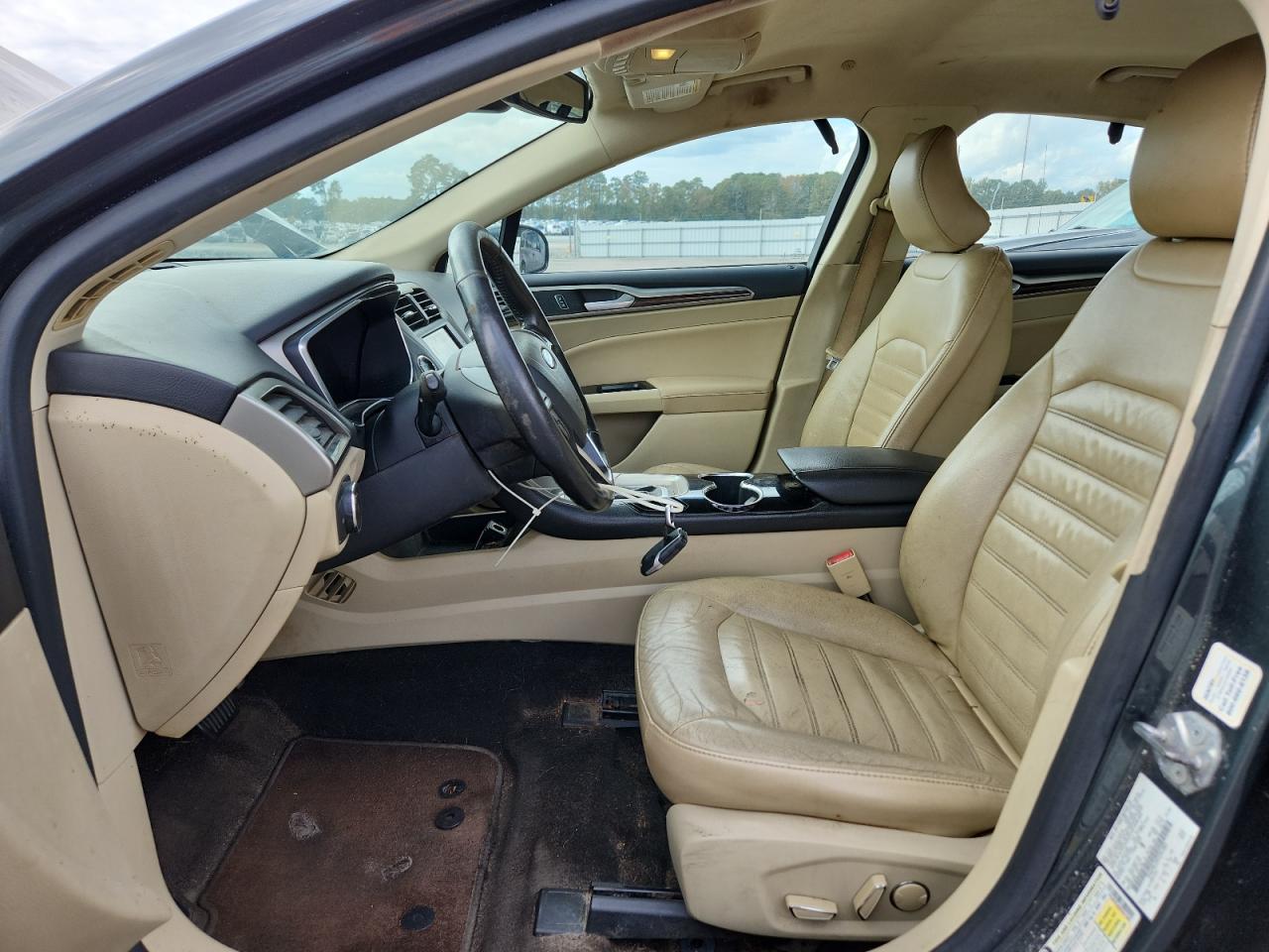 2015 Ford Fusion Se Hybrid VIN: 3FA6P0LU9FR201883 Lot: 82308455