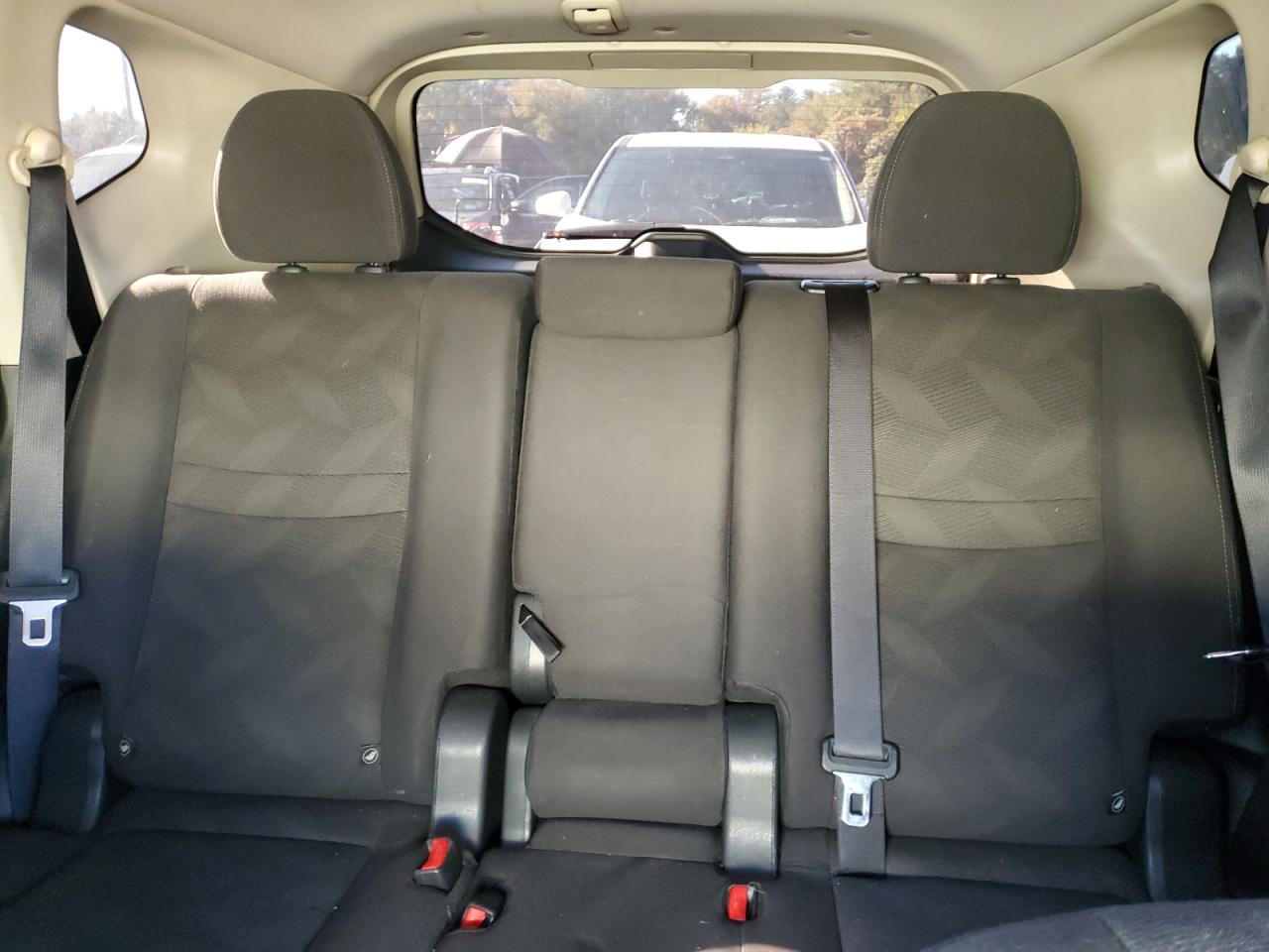 2016 Nissan Rogue S VIN: KNMAT2MV7GP653133 Lot: 85390865