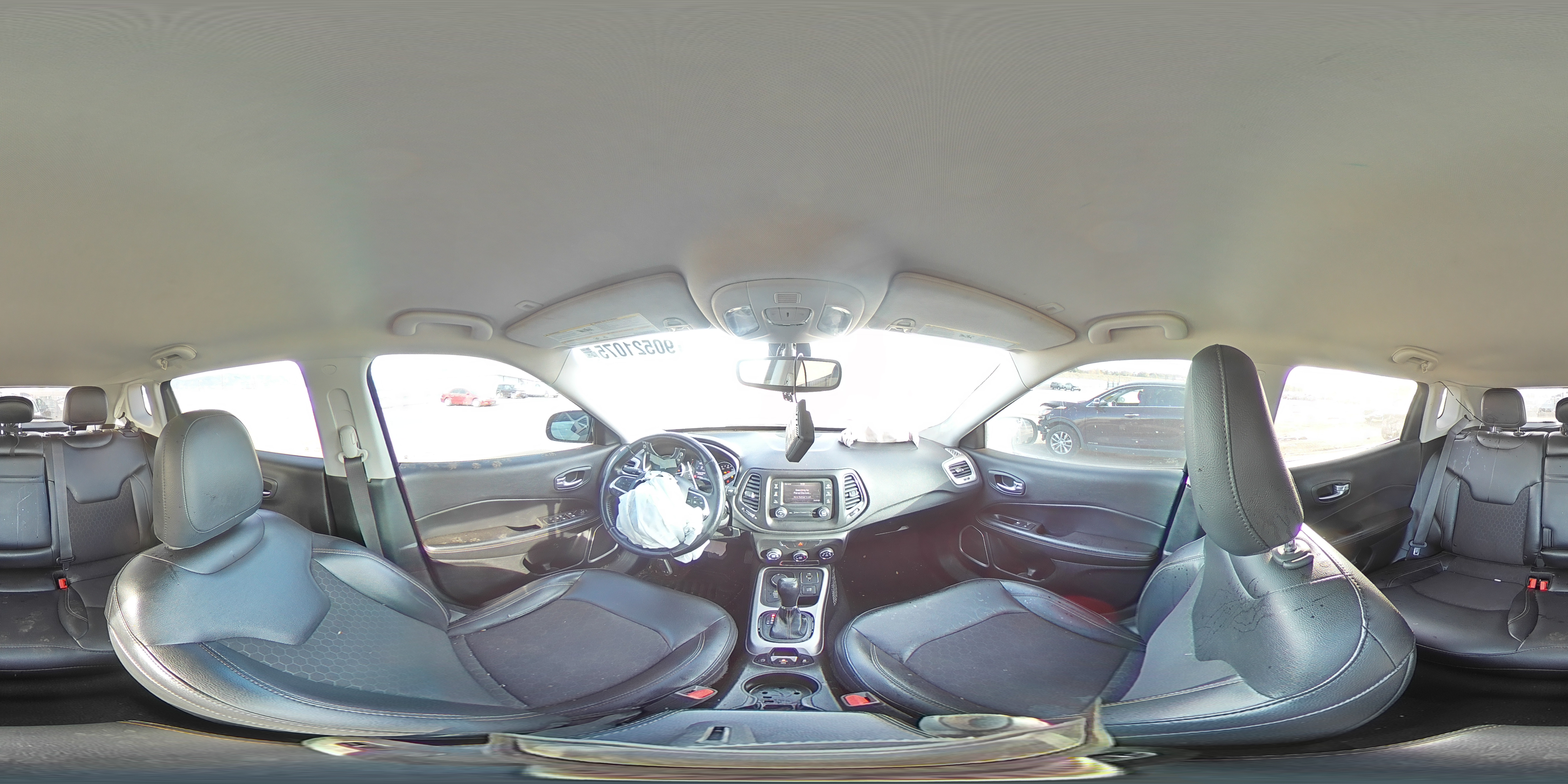 2018 Jeep Compass Latitude VIN: 3C4NJDBB9JT161105 Lot: 90521075