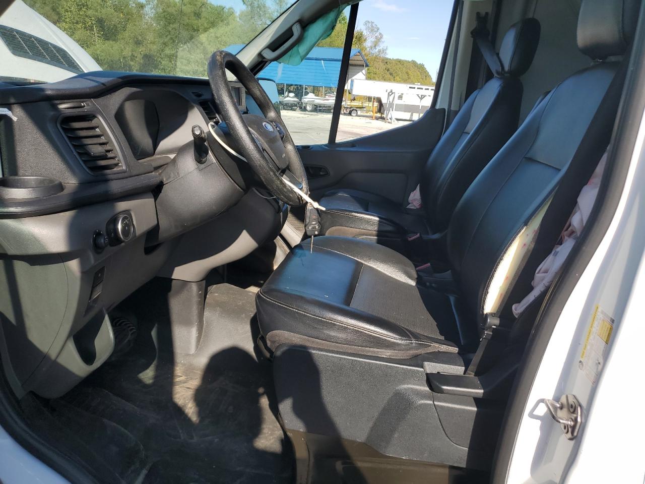 2021 Ford Transit T-250 VIN: 1FTBR1C85MKA29915 Lot: 85748655