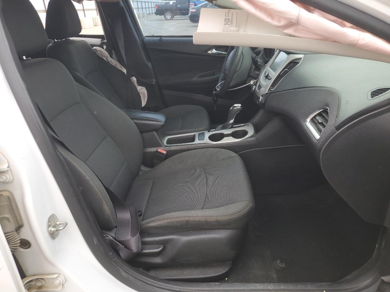 2017 Chevrolet Cruze Ls VIN: 1G1BC5SM0H7143880 Lot: 86476695