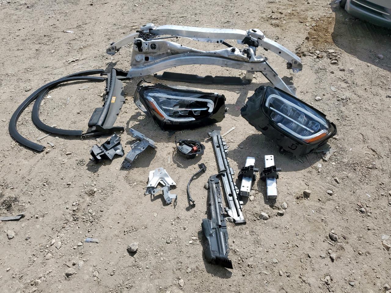 2022 Mercedes-Benz Glc 300 VIN: W1N0G8DB0NV398173 Lot: 84642565