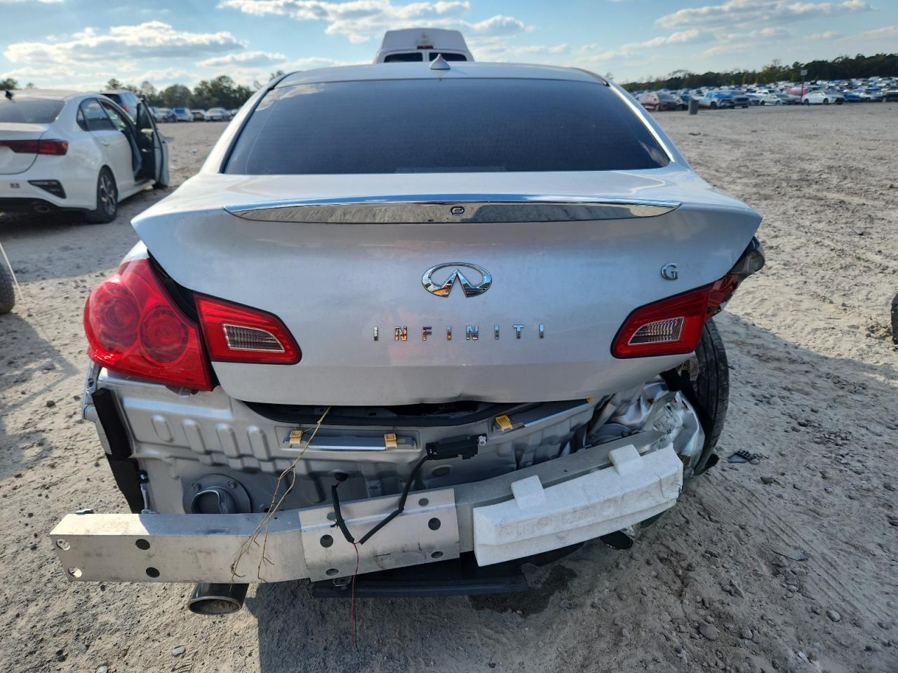 2011 Infiniti G25 Base VIN: JN1DV6AP5BM603090 Lot: 87235645