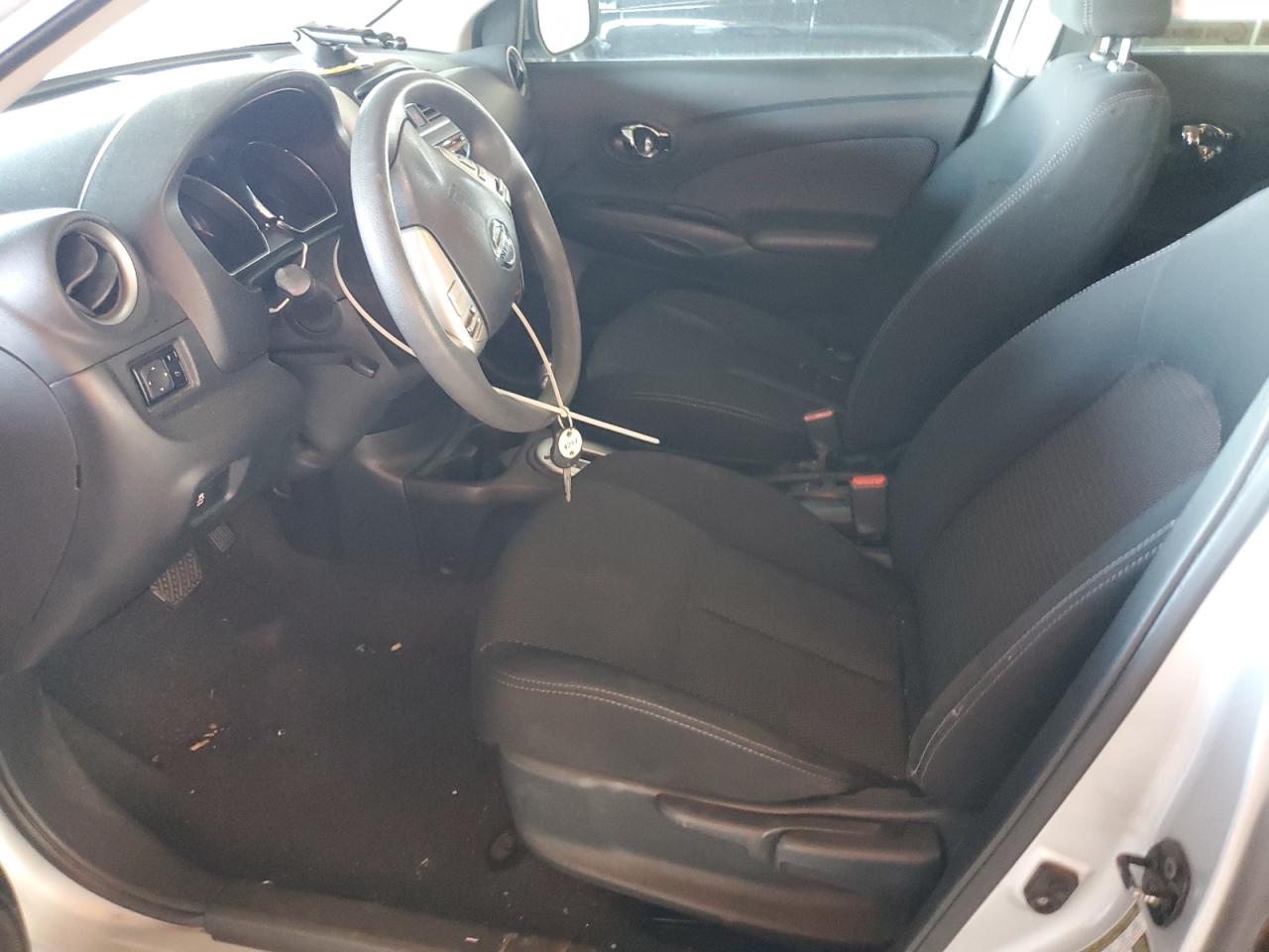2016 Nissan Versa S VIN: 3N1CN7AP5GL805835 Lot: 86241815