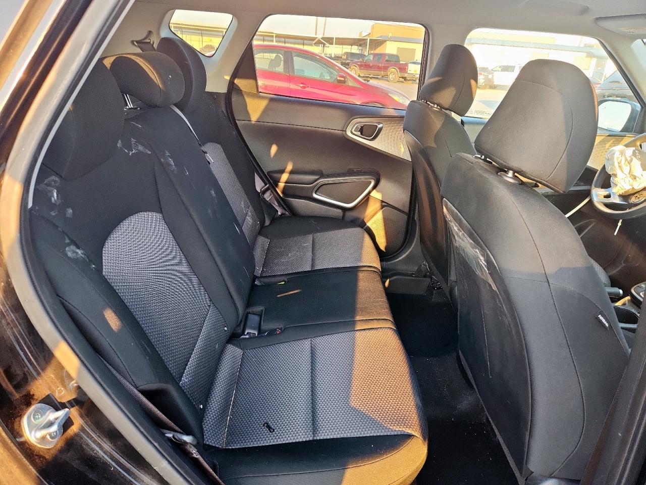 2022 Kia Soul Lx VIN: KNDJ23AU9N7183589 Lot: 81779755