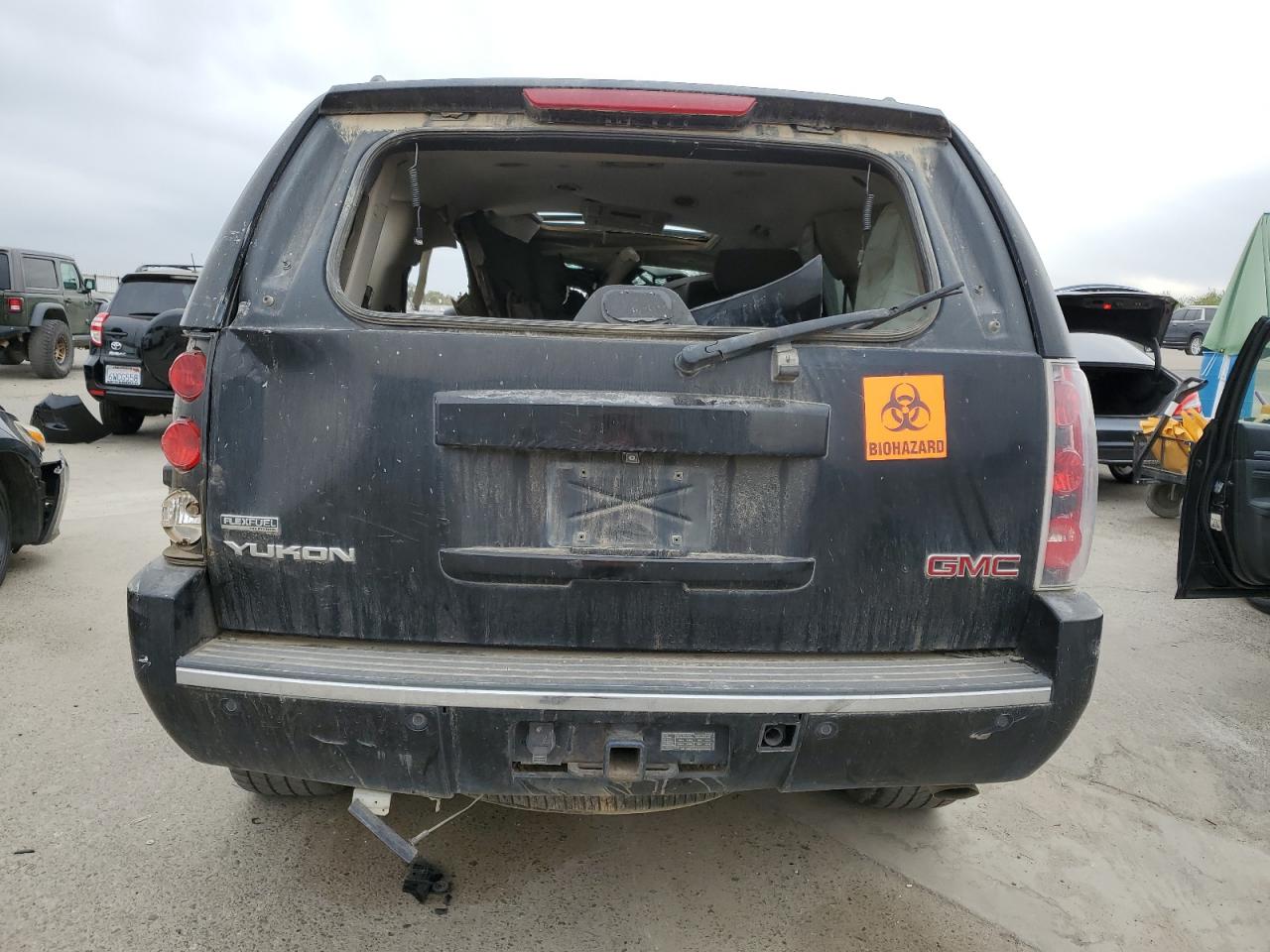 2010 GMC Yukon Denali VIN: 1GKUKEEF4AR189579 Lot: 85892485