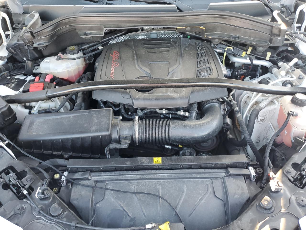 2018 Alfa Romeo Stelvio Ti Sport VIN: ZASFAKNN1J7B98837 Lot: 85322525