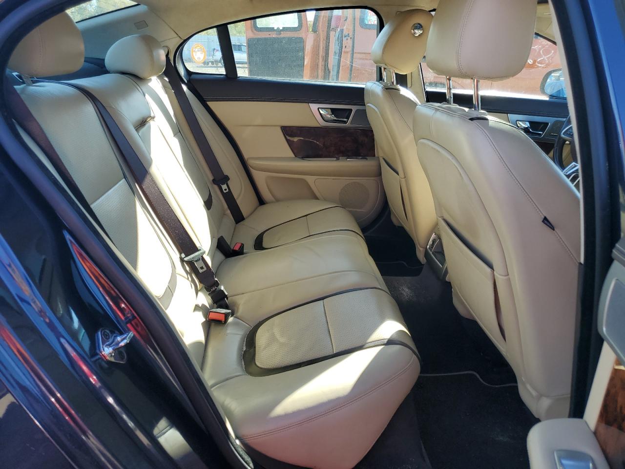 2015 Jaguar Xf 3.0 Sport Awd VIN: SAJWJ0FF4F8U61555 Lot: 82255335