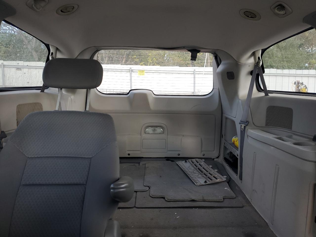 2010 Chrysler Town & Country Touring VIN: 2A4RR5D18AR229010 Lot: 86647815