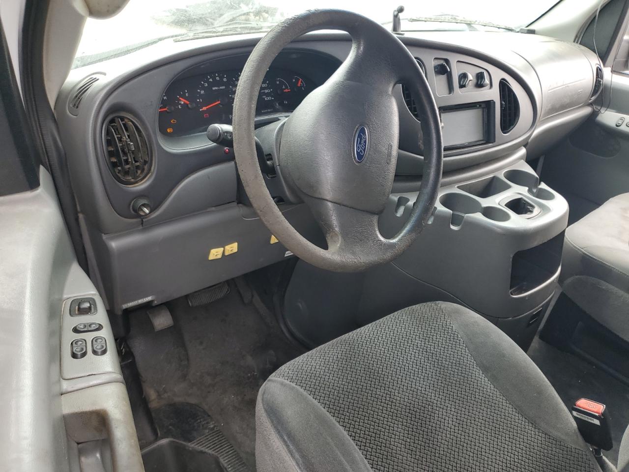 2005 Ford Econoline E250 Van VIN: 1FTNE24L35HA21540 Lot: 85853455