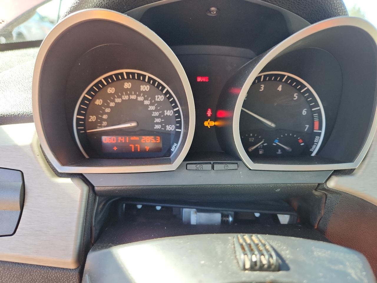 I (E85/E86) I (E85/E86)