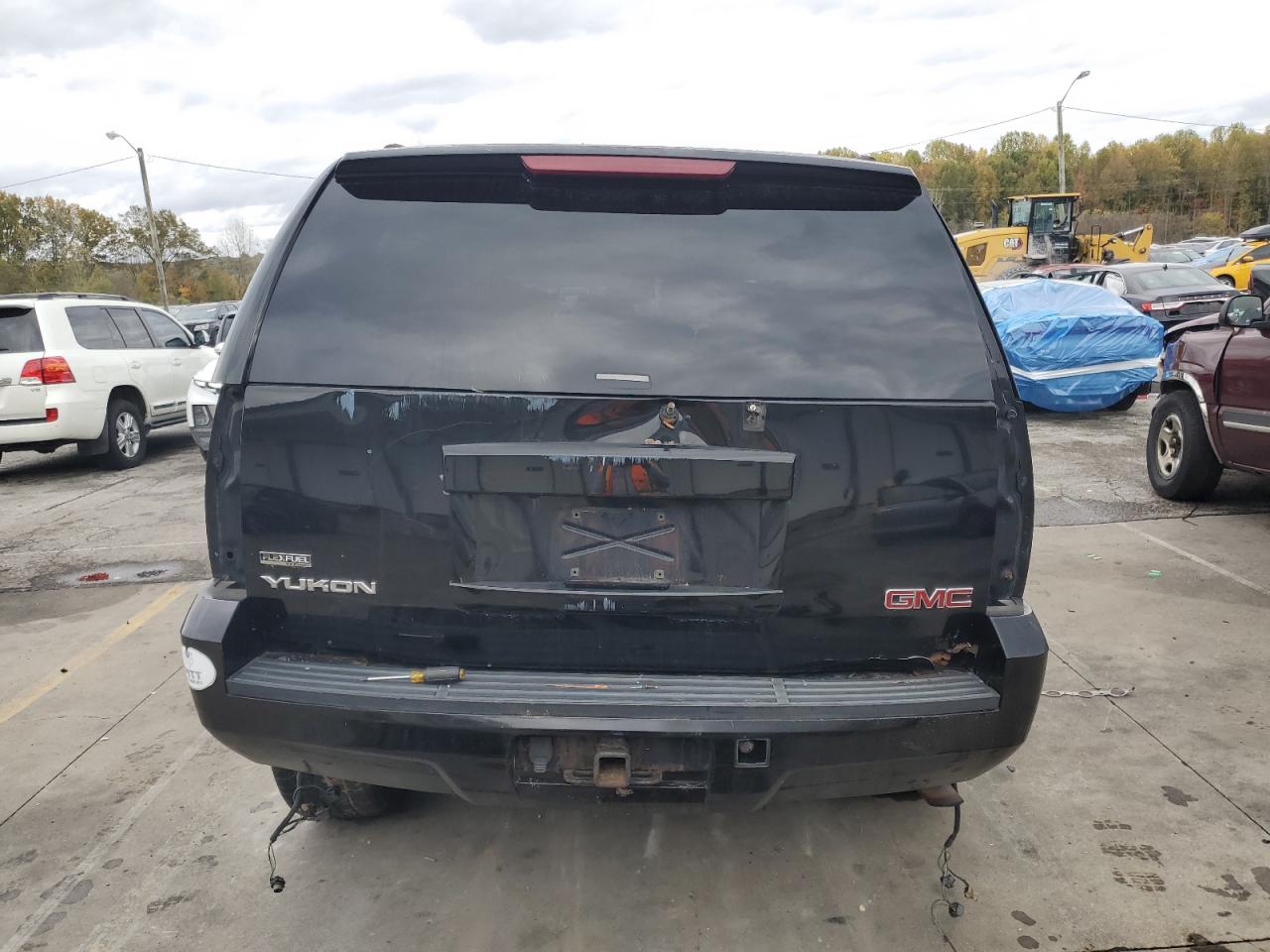 2007 GMC Yukon VIN: 1GKFK13067R235762 Lot: 90793175