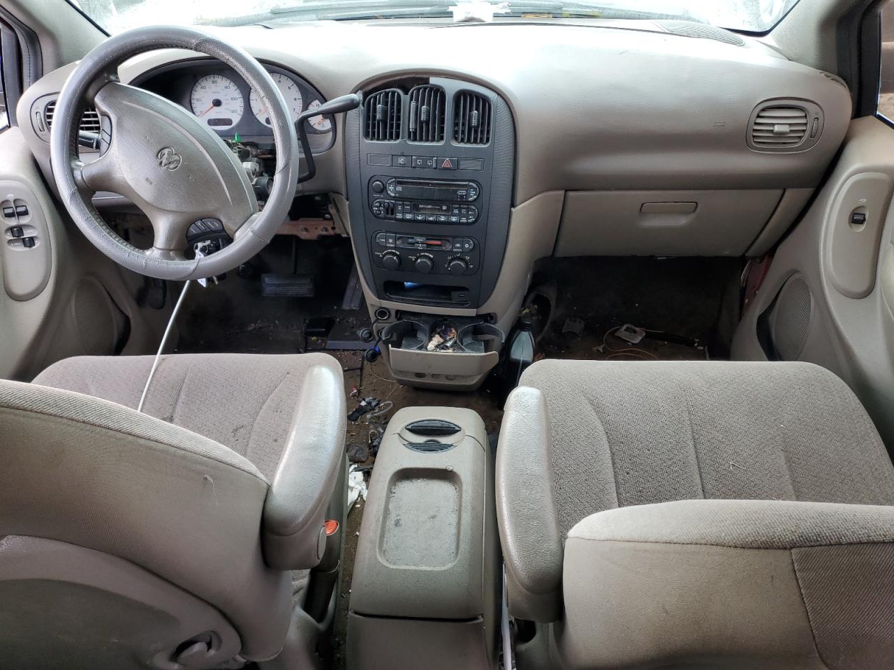 2003 Dodge Grand Caravan Sport VIN: 2D4GP44L03R176114 Lot: 84481385