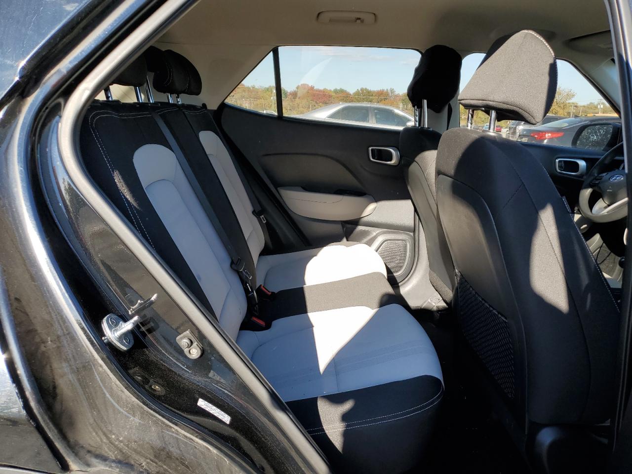 2020 Hyundai Venue Sel VIN: KMHRC8A37LU039960 Lot: 89664235