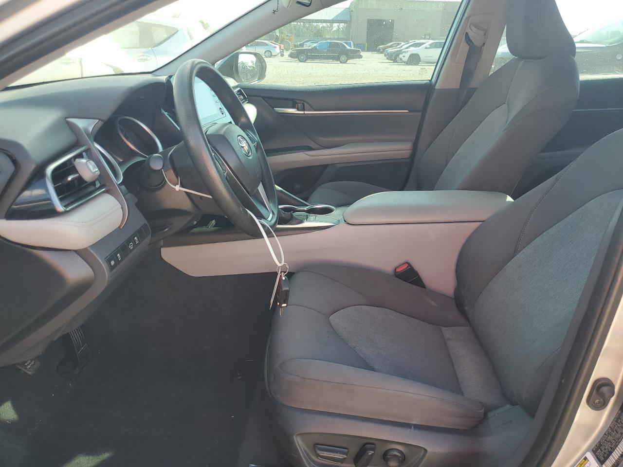 2022 Toyota Camry Le VIN: 4T1C11AK9NU668813 Lot: 85266385