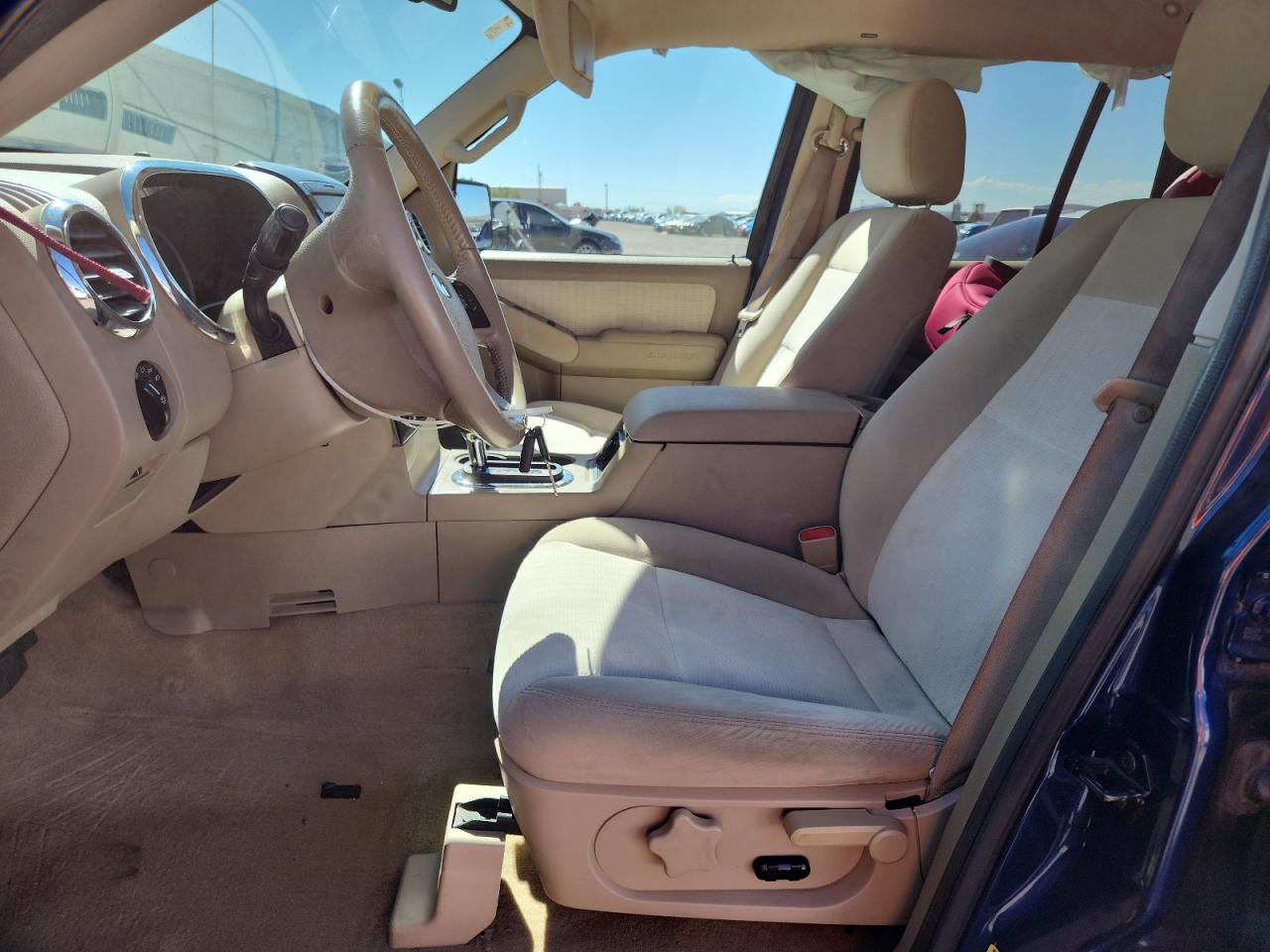 2008 Ford Explorer Xlt VIN: 1FMEU73E48UB15842 Lot: 87219255