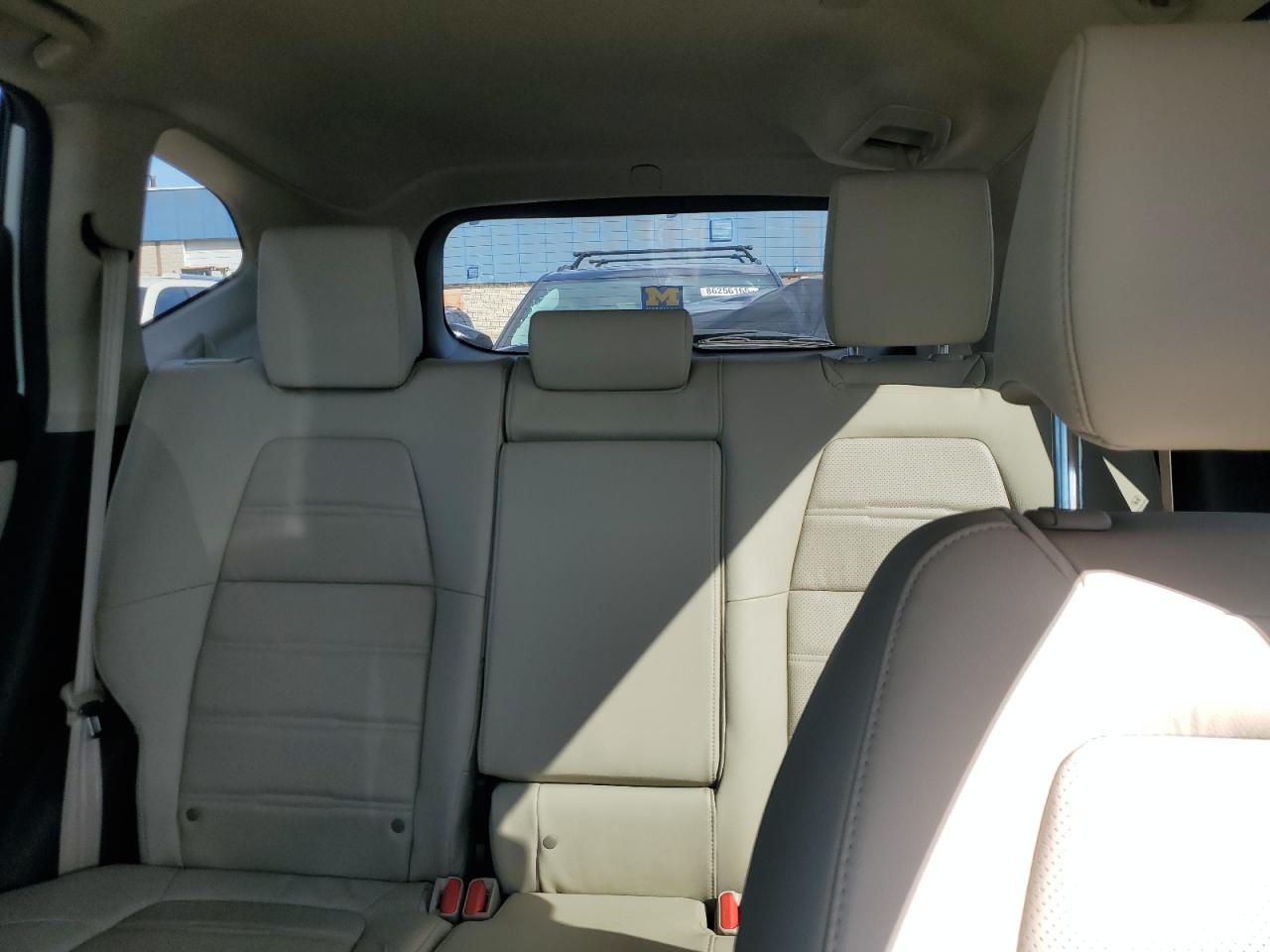 2018 Honda Cr-V Touring VIN: 2HKRW2H9XJH663911 Lot: 86304925