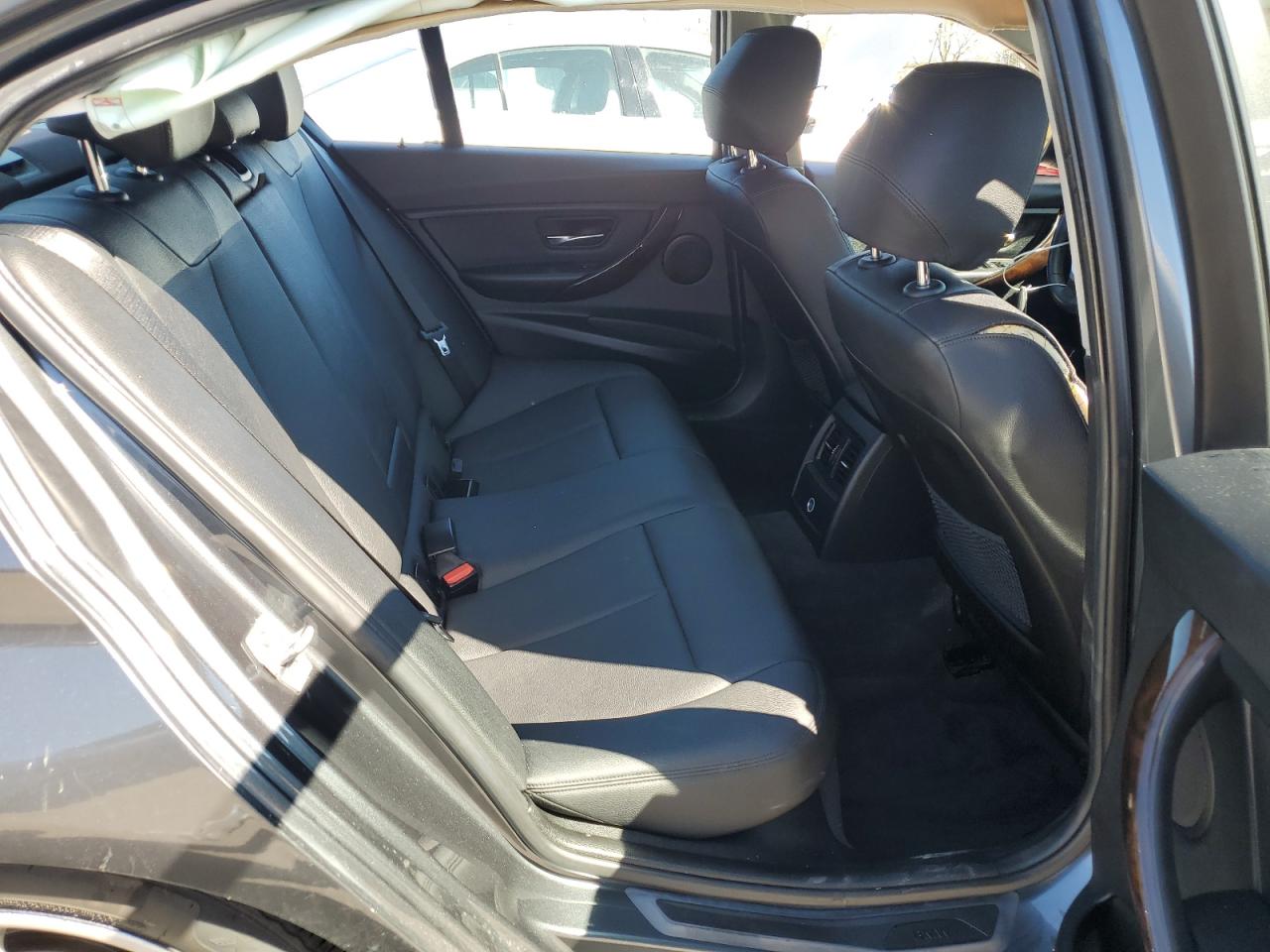 2015 BMW 328 Xi Sulev VIN: WBA3B5G58FNS18041 Lot: 85692955