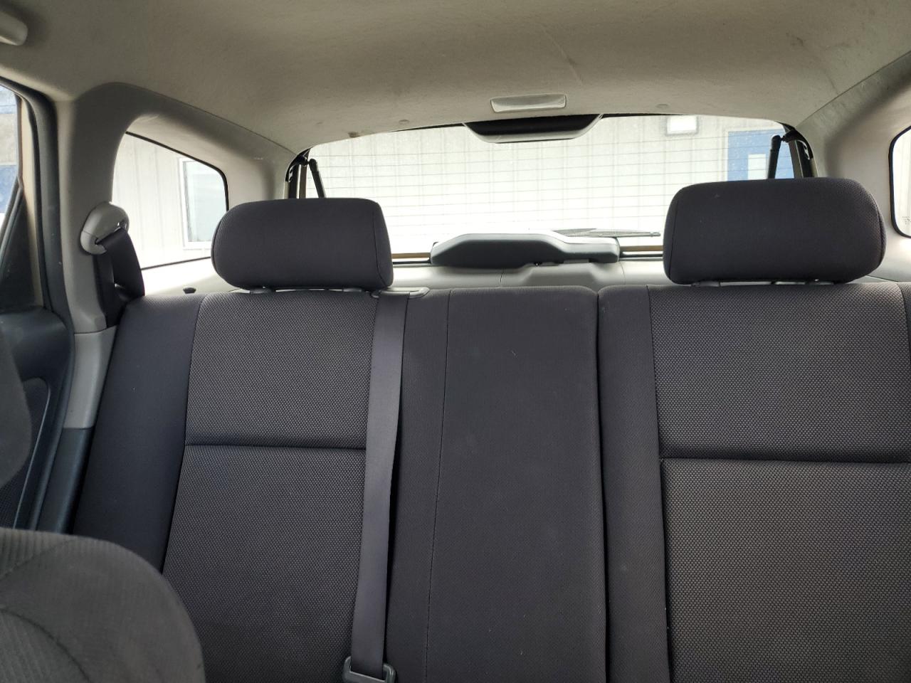 2003 Toyota Corolla Matrix Base VIN: 2T1LR32E93C163592 Lot: 85833275