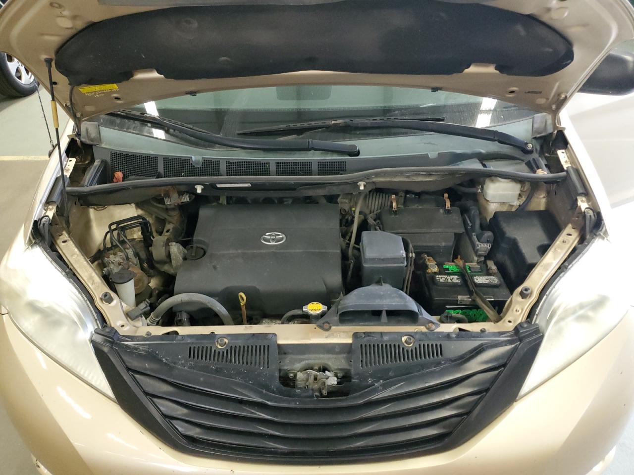 2013 Toyota Sienna VIN: 5TDZK3DC4DS297610 Lot: 84931705