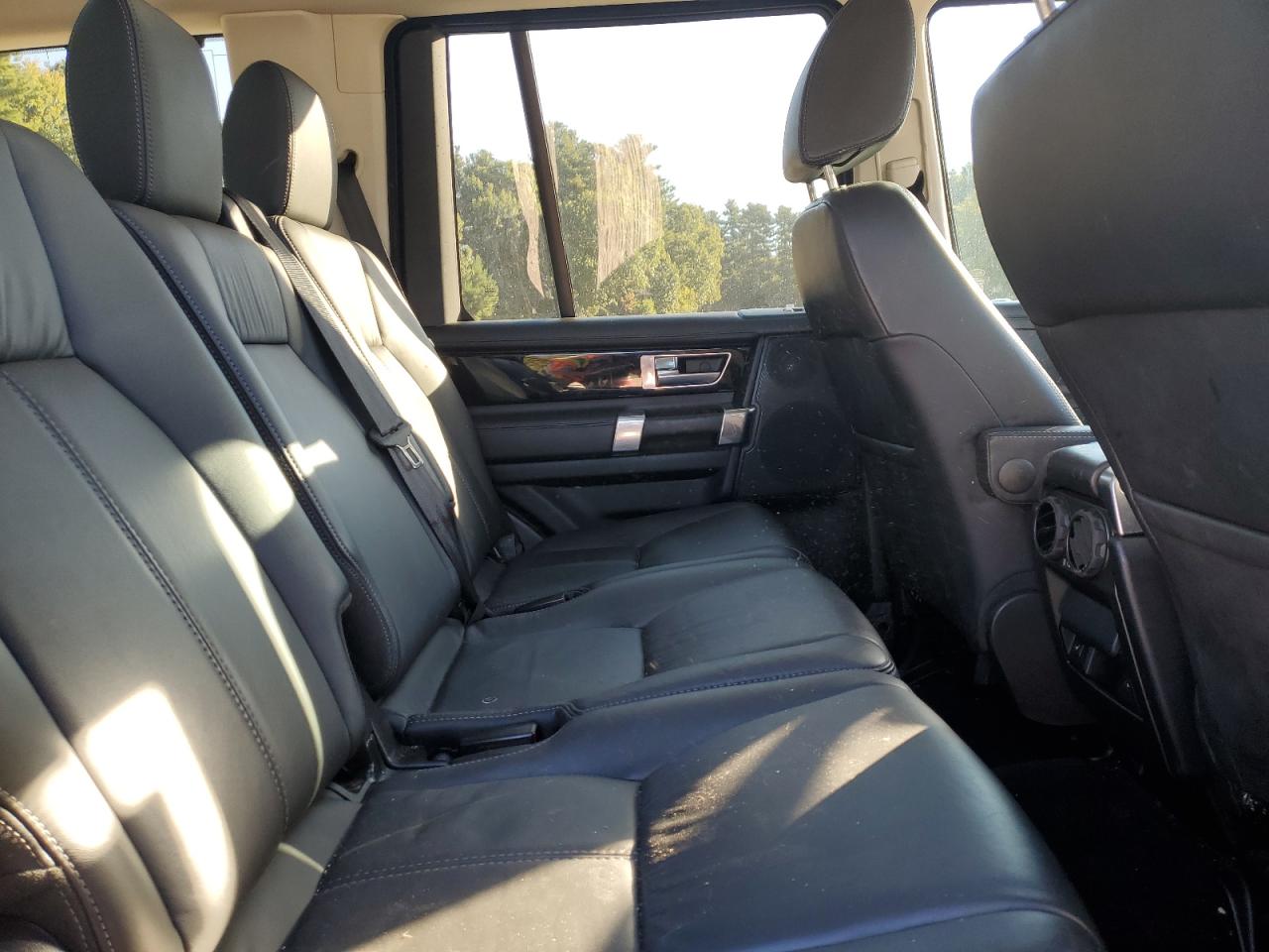 2016 Land Rover Lr4 Hse Luxury VIN: SALAK2V64GA846636 Lot: 81978255