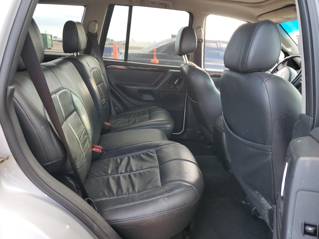 2002 Jeep Grand Cherokee Limited VIN: 1J4GW58N92C298439 Lot: 86235065