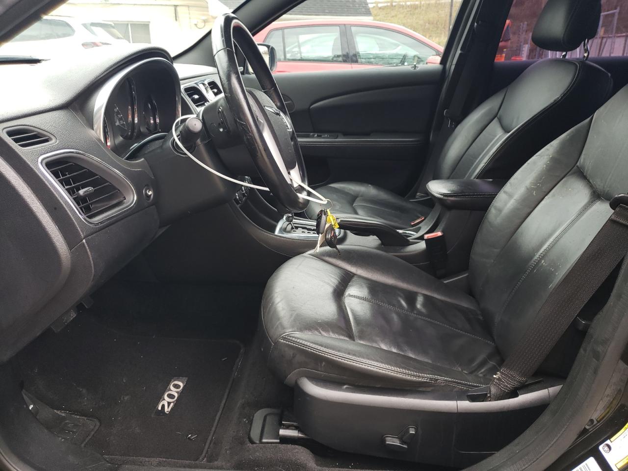 2014 Chrysler 200 Limited VIN: 1C3CCBCG4EN100139 Lot: 82188035