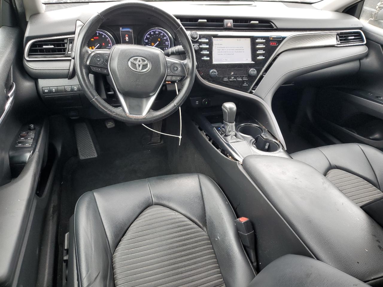 2019 Toyota Camry L VIN: 4T1B11HKXKU184064 Lot: 85776475