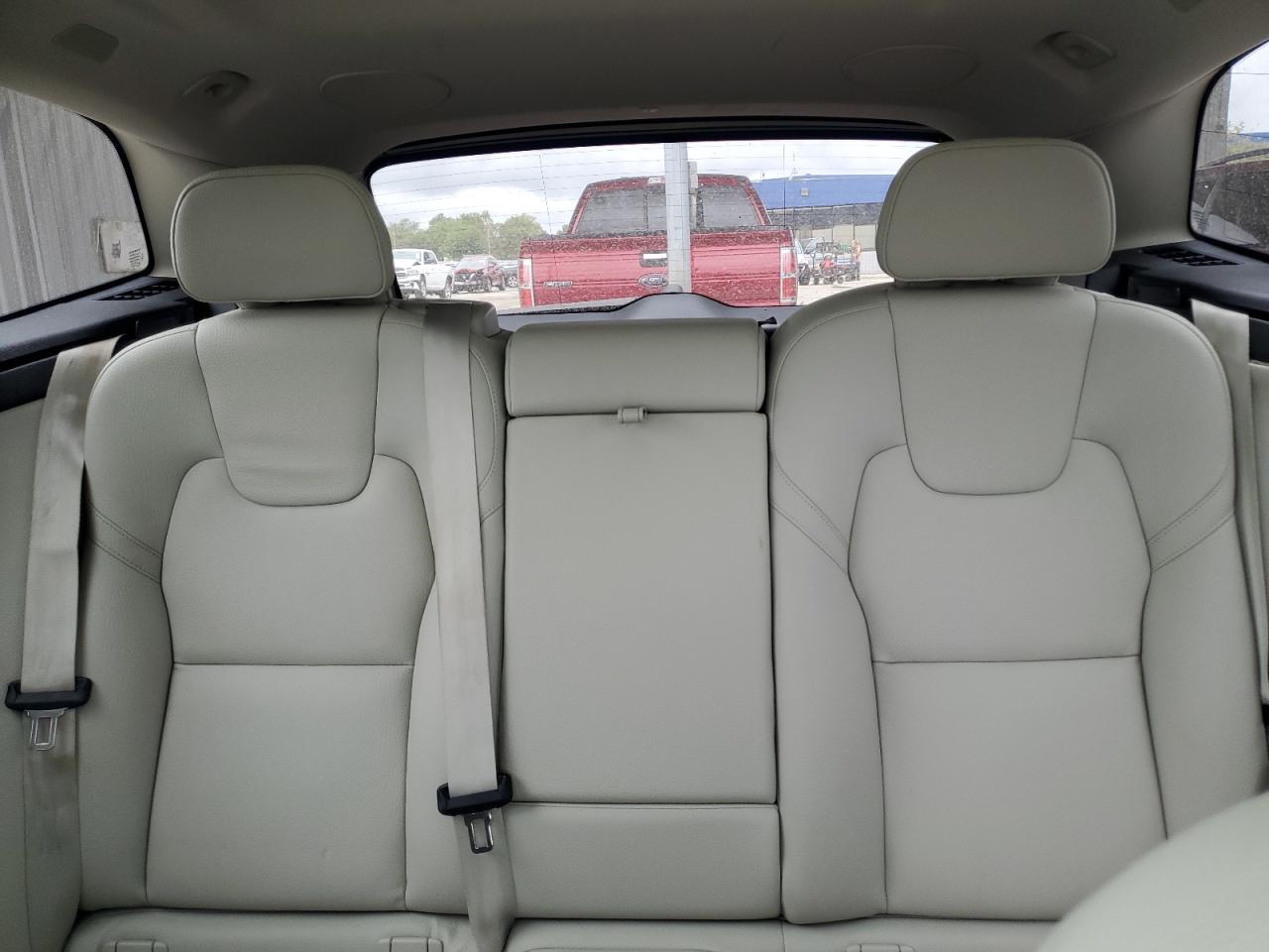 2022 Volvo Xc60 T8 Recharge Inscription Express VIN: YV4BR0DZ5N1992223 Lot: 85871965