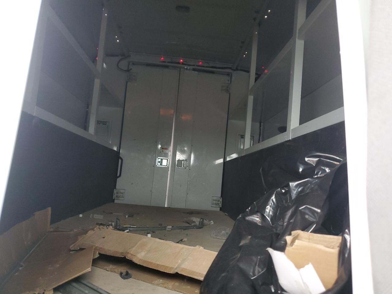 2024 Ford E350 Utility / Service Truck VIN: 1FDWE3FN5RDD11621 Lot: 80655495