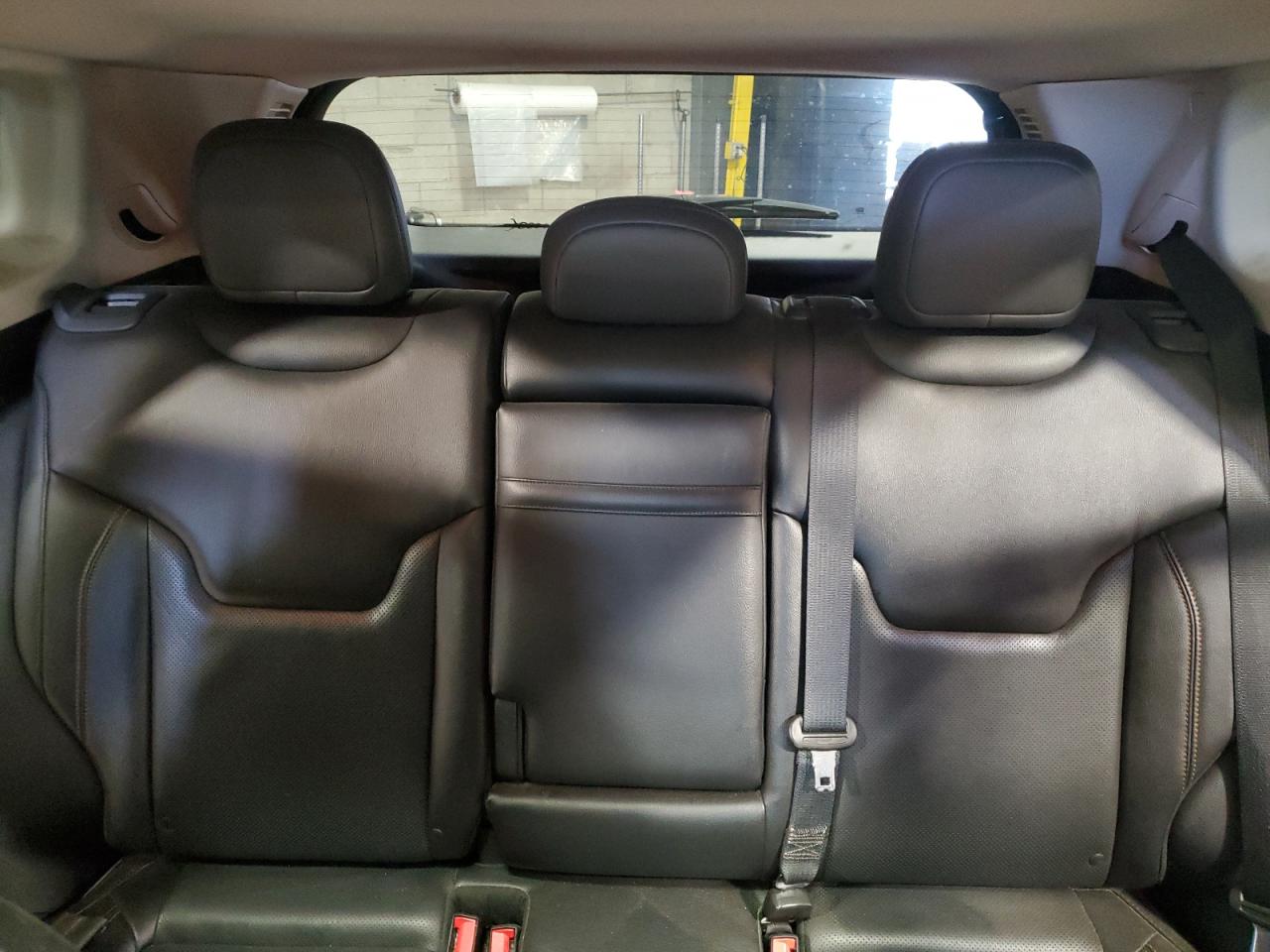 2017 Jeep Compass Limited VIN: 3C4NJDCB2HT647053 Lot: 87075825