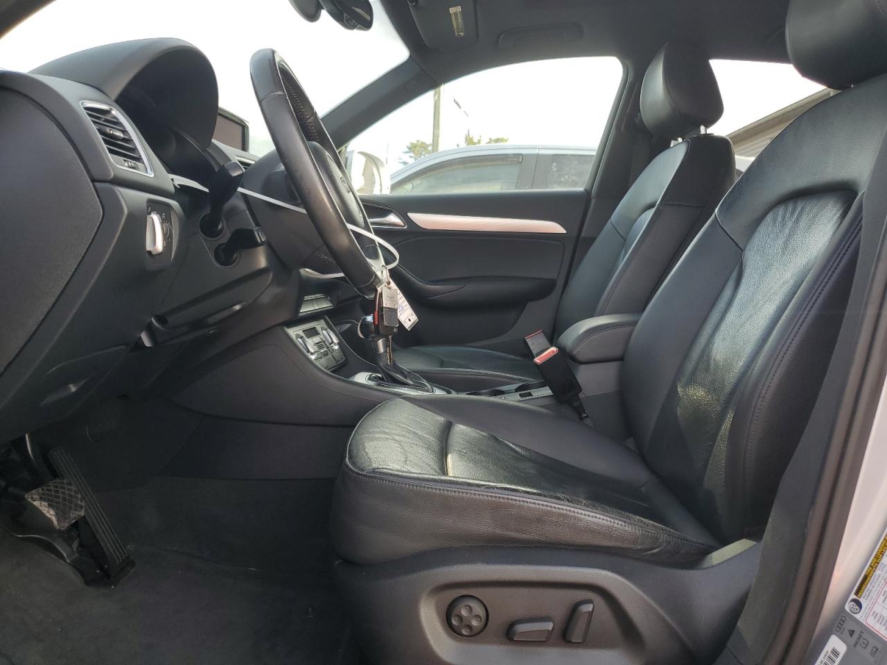 2015 Audi Q3 Prestige VIN: WA1GFCFS5FR008844 Lot: 85712875