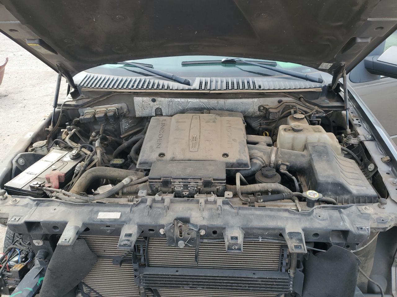 2010 Lincoln Navigator VIN: 5LMJJ2J59AEJ09514 Lot: 82237265
