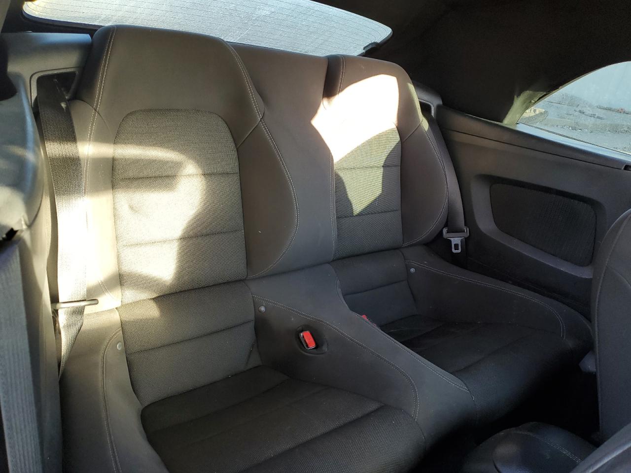 2015 Ford Mustang VIN: 1FATP8EM9F5372098 Lot: 87370155