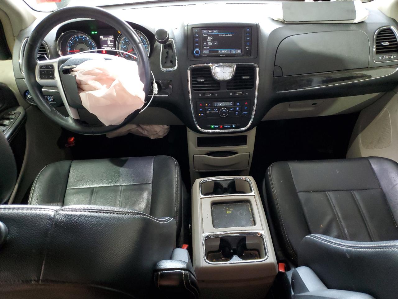 2015 Chrysler Town & Country Touring VIN: 2C4RC1BG1FR752173 Lot: 86065895