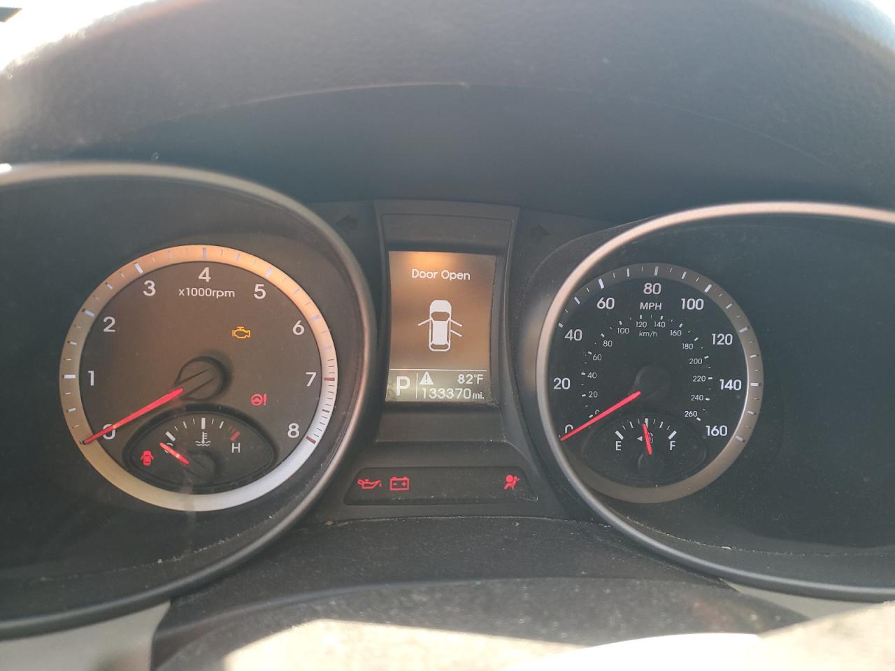 2013 Hyundai Santa Fe Sport VIN: 5XYZU3LB8DG058125 Lot: 82573875
