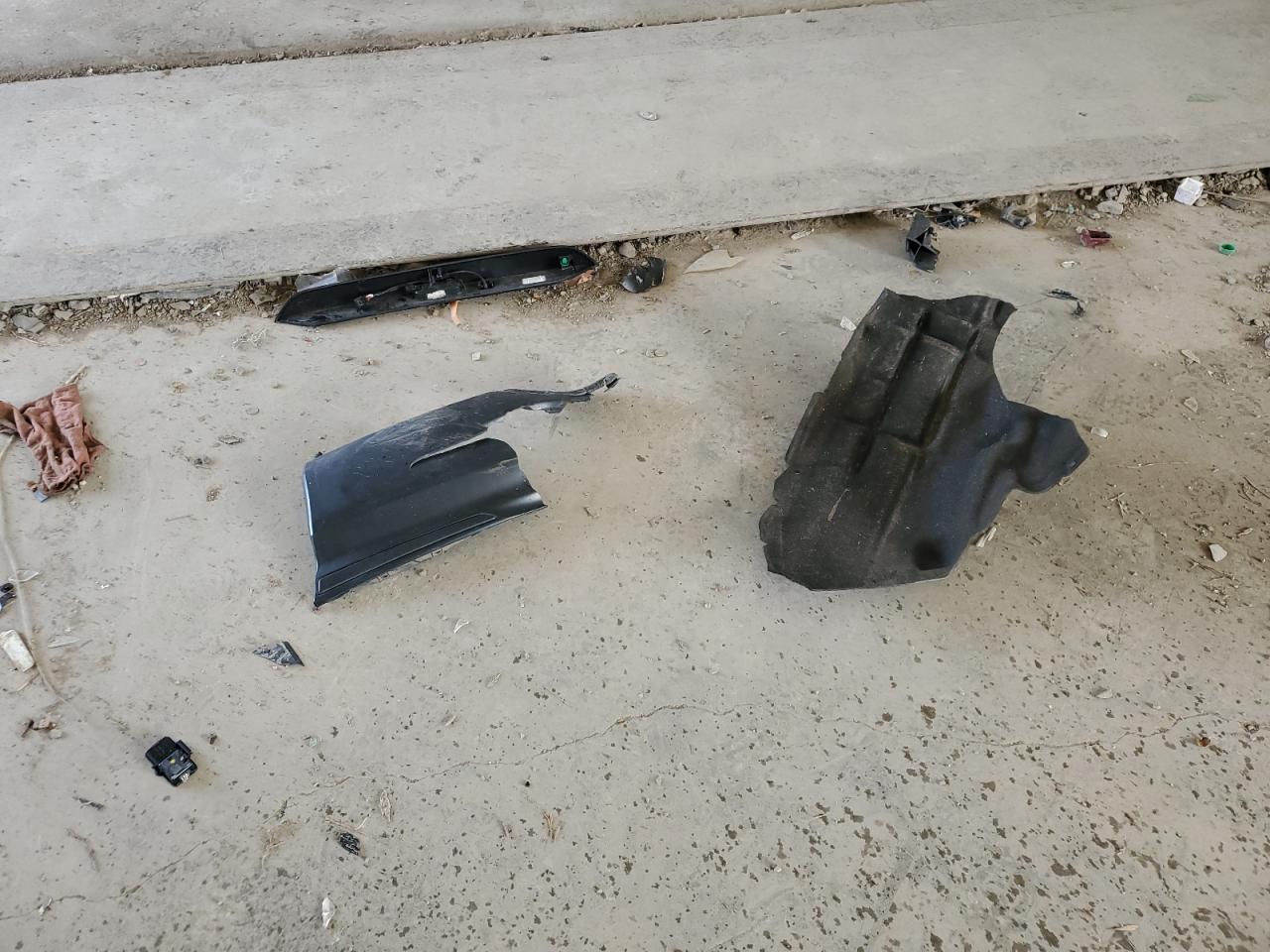 2018 Honda Cr-V Lx VIN: 2HKRW6H36JH211604 Lot: 89860165