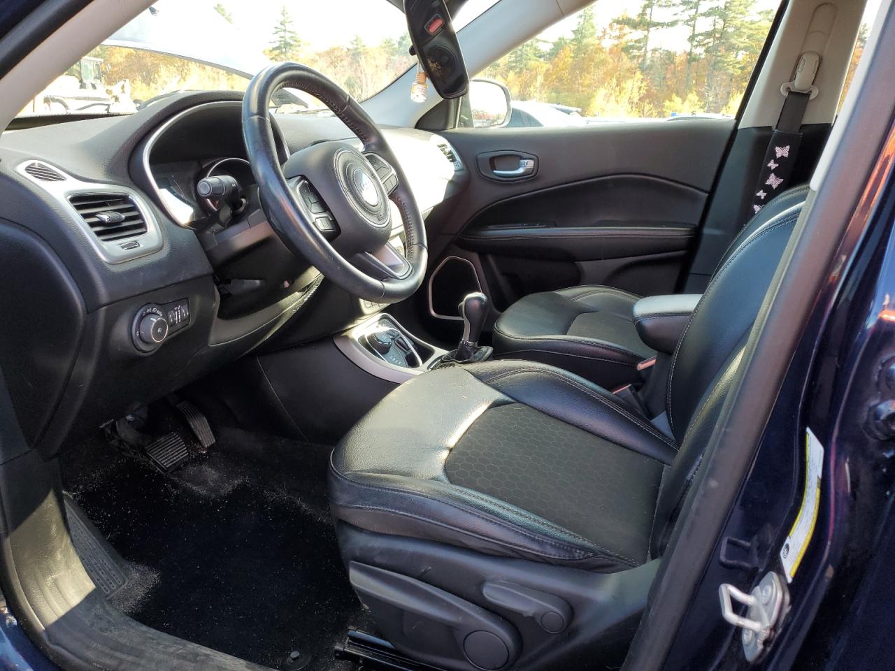 2019 Jeep Compass Latitude VIN: 3C4NJDBB3KT696268 Lot: 82649775