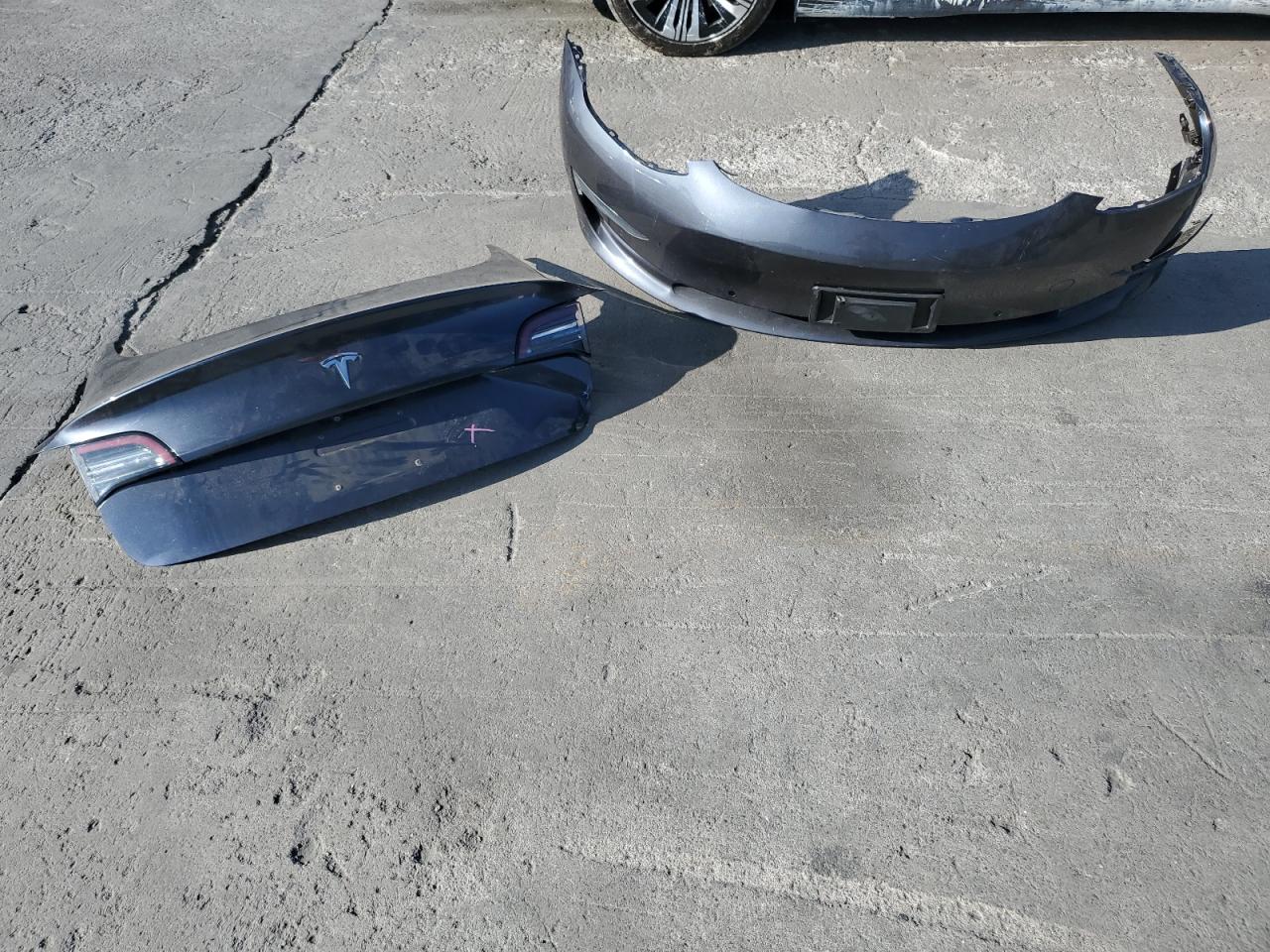 2018 Tesla Model 3 VIN: 5YJ3E1EA2JF169168 Lot: 82138475