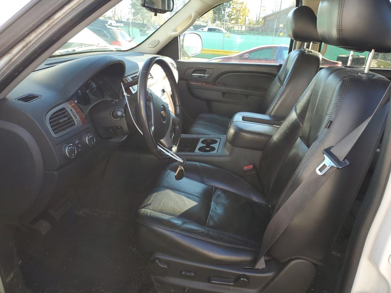 2011 Chevrolet Suburban K1500 Lt VIN: 1GNSKJE30BR141457 Lot: 90385625