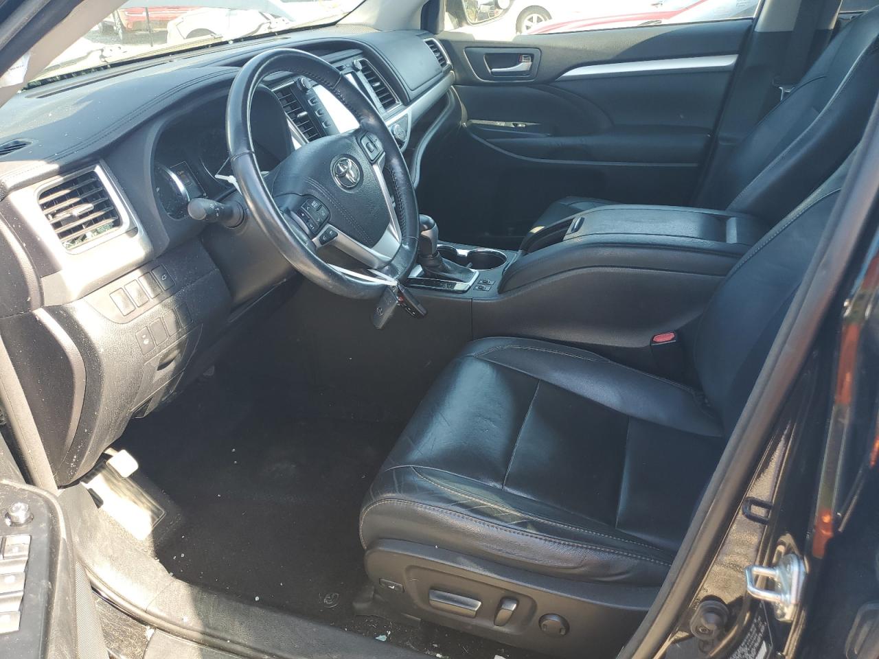2015 Toyota Highlander Xle VIN: 5TDKKRFH7FS072811 Lot: 85310415